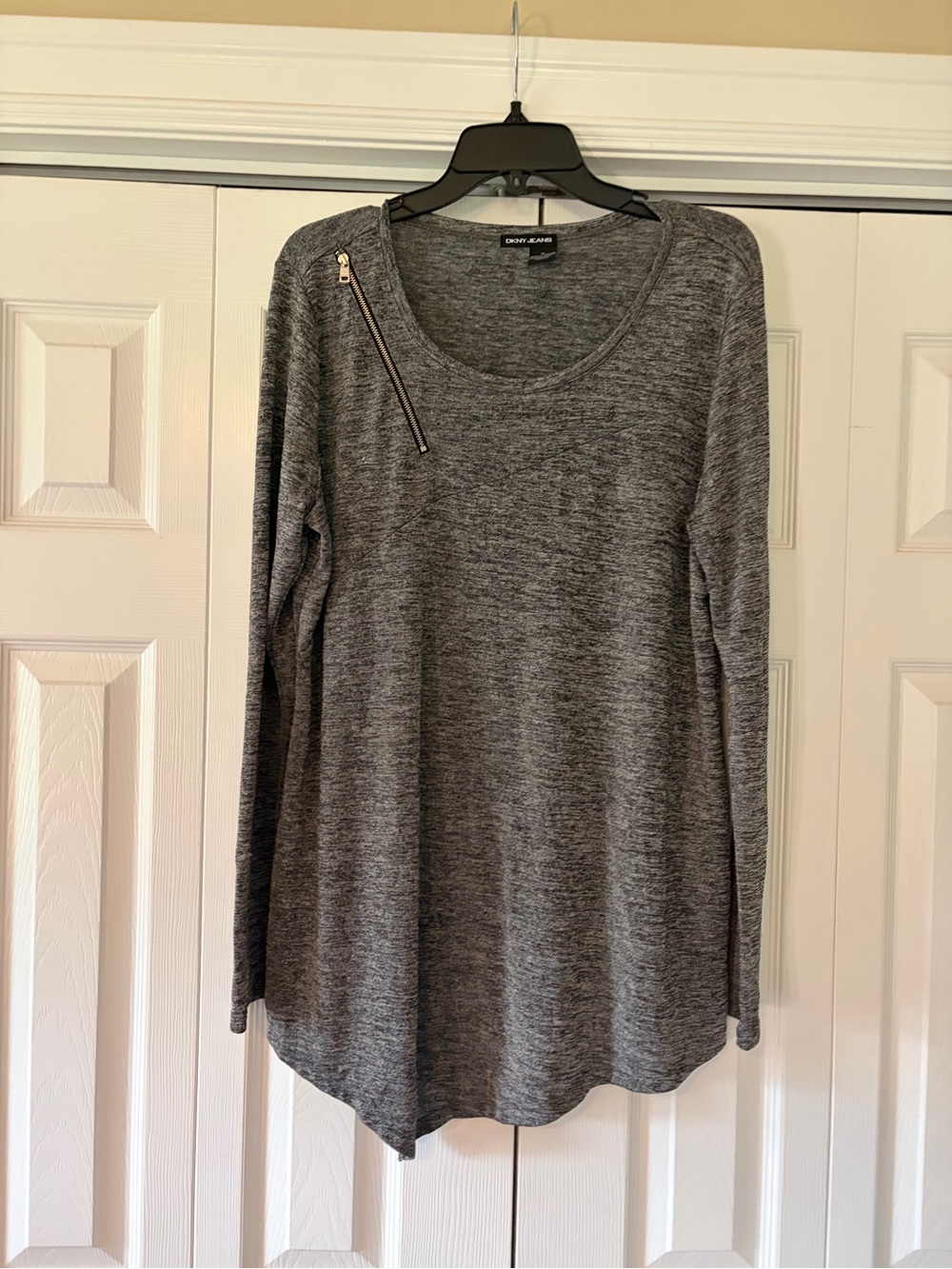DKNY Jeans Gray Heather Knit Top